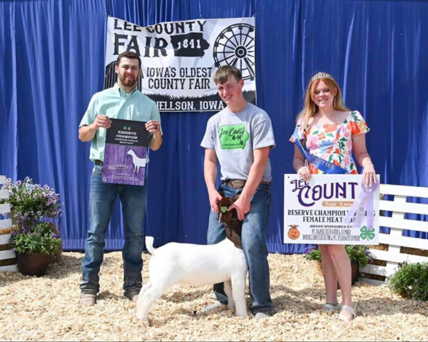 Reserve Grand Doe 2023 Lee County Fair Reserve Grand Doe 2023 Lee County Fair