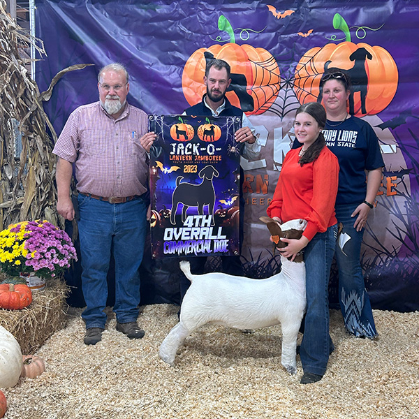 Bred by Bounds/Mcneer Placed by Bounds/Ohler Bred by Bounds/Mcneer<br />
Placed by Bounds/Ohler