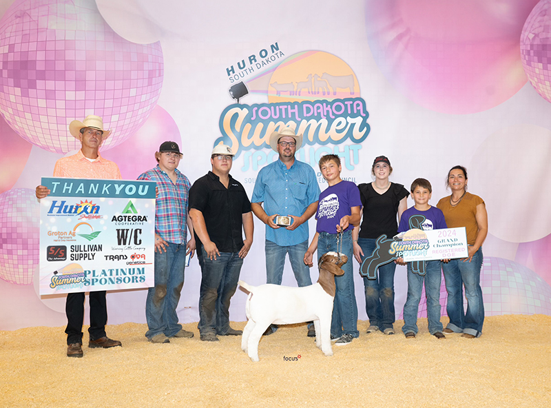 Reserve Champion Registered Breeding Doe<br />
2024 South Dakota Spotlight
